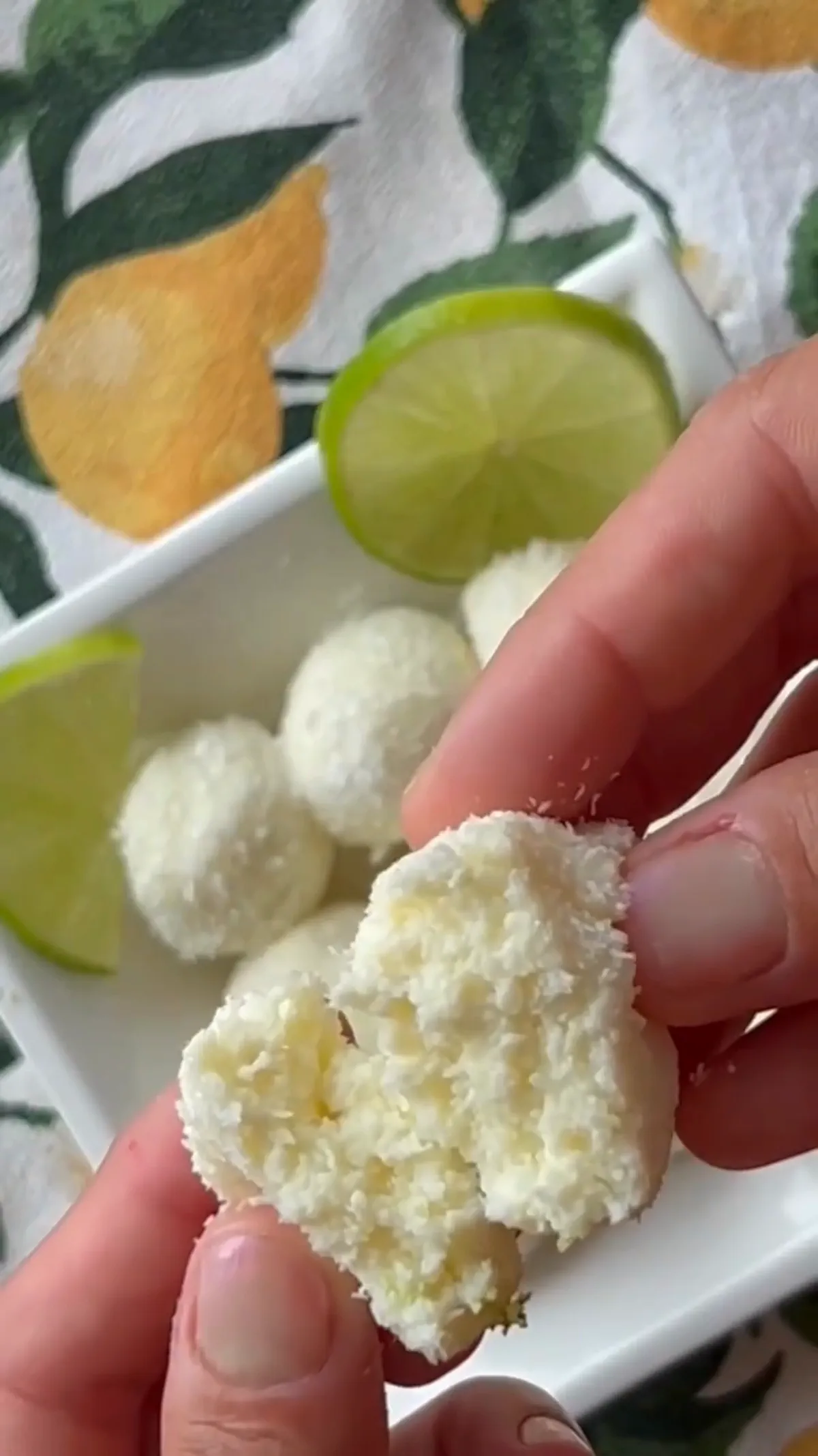 Cocadinhas de Limão (Sem Forno)